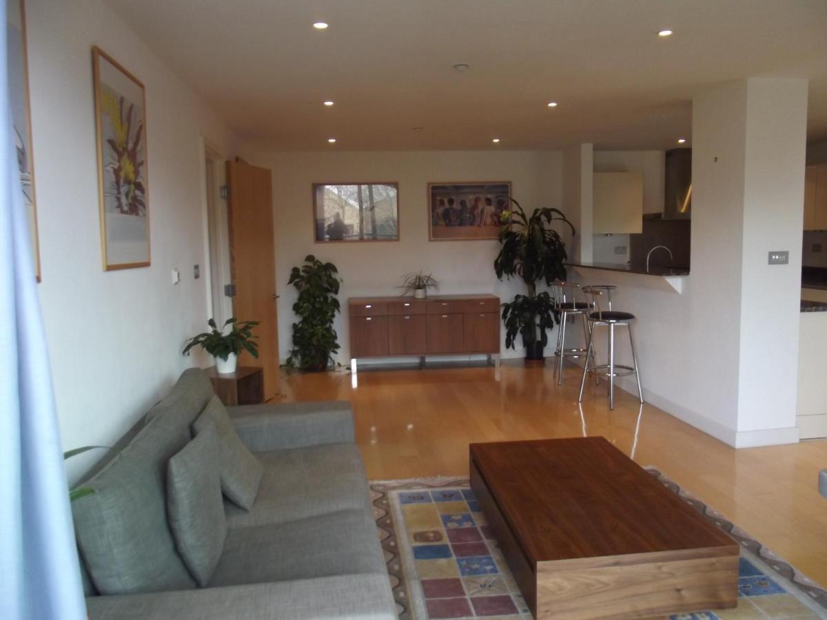 Oxford Apartment-- Free Parking 2 Bedrooms-2Bathrooms-Located In Jericho Oxford Close To Bus And Rail Station Dış mekan fotoğraf