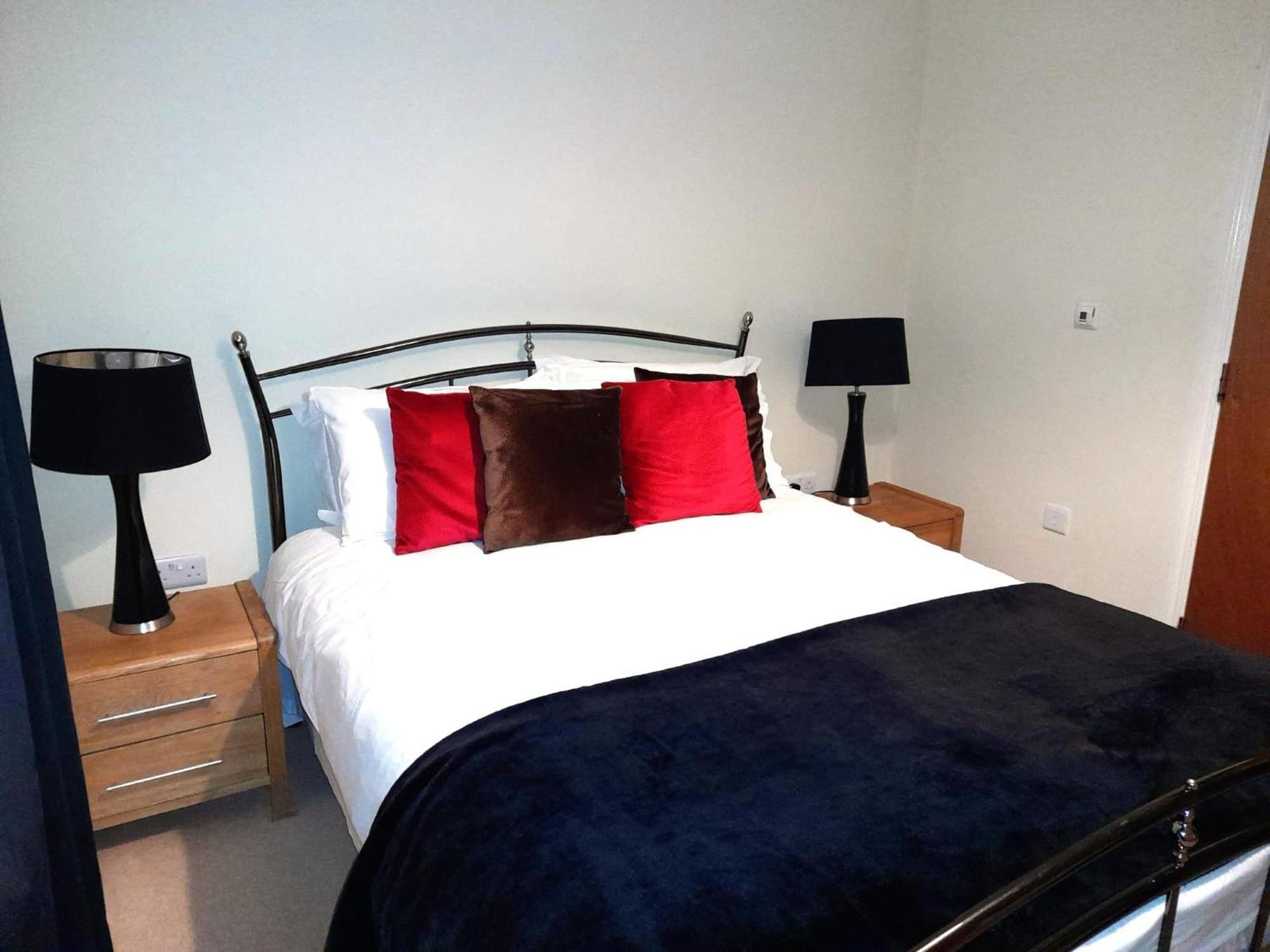 Oxford Apartment-- Free Parking 2 Bedrooms-2Bathrooms-Located In Jericho Oxford Close To Bus And Rail Station Dış mekan fotoğraf
