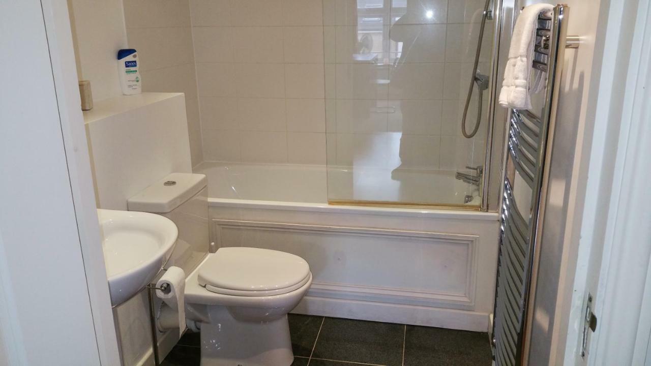 Oxford Apartment-- Free Parking 2 Bedrooms-2Bathrooms-Located In Jericho Oxford Close To Bus And Rail Station Dış mekan fotoğraf